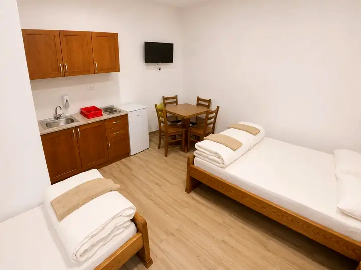 Studio apartman sa kuhinjom