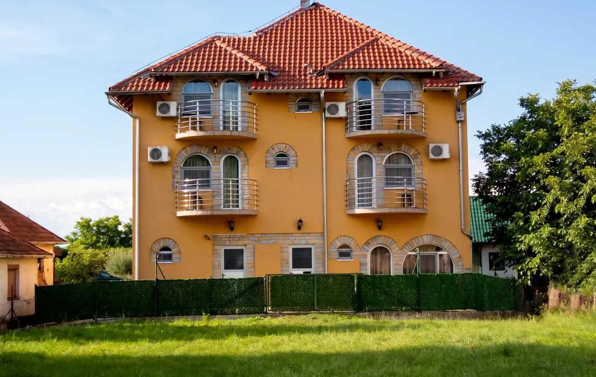 Vila Ivanović 1